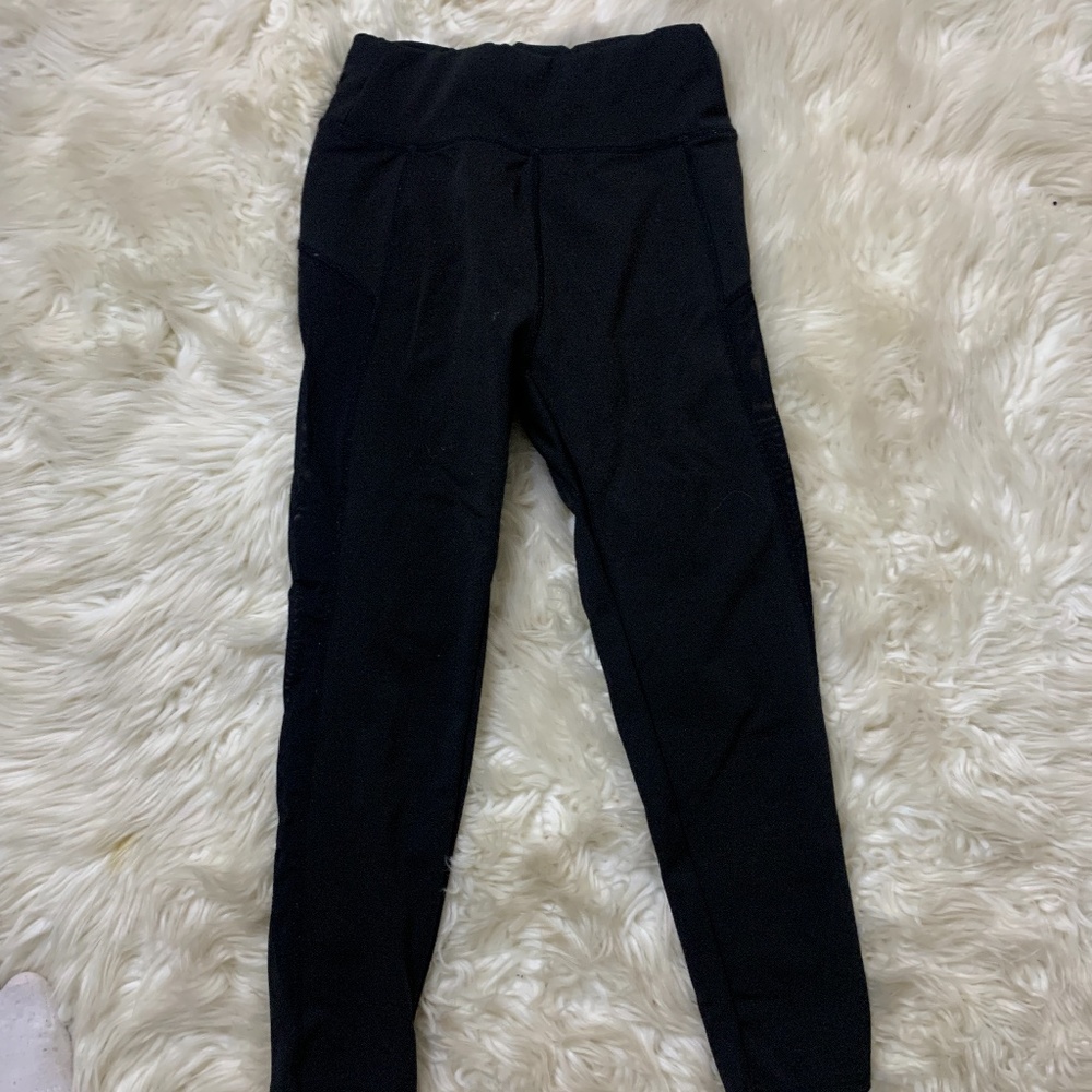 Black mesh gym leggings